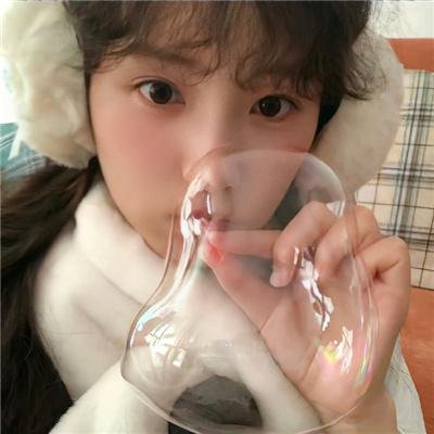 她和她的恋爱小动作